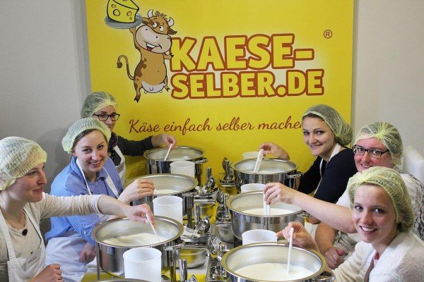 kaeseseminar-kaeseschule-bayern-kaeseherstellung-einfach-erklaert